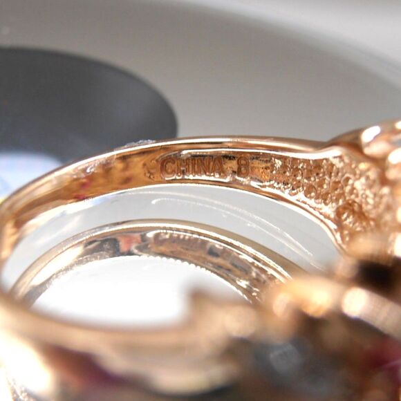 💖 Ross-Simons 925 Simulated Ruby & CZ Leaf Ring – Sz 7.5 – Elegant Sparkle - Picture 5 of 6